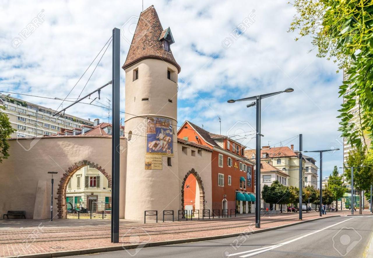 Ferienwohnung Le Petit Boulanger Mülhausen Exterior foto